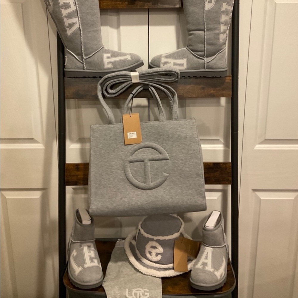 🆕Ugg X Telfar Grey Fleece Bucket Hat